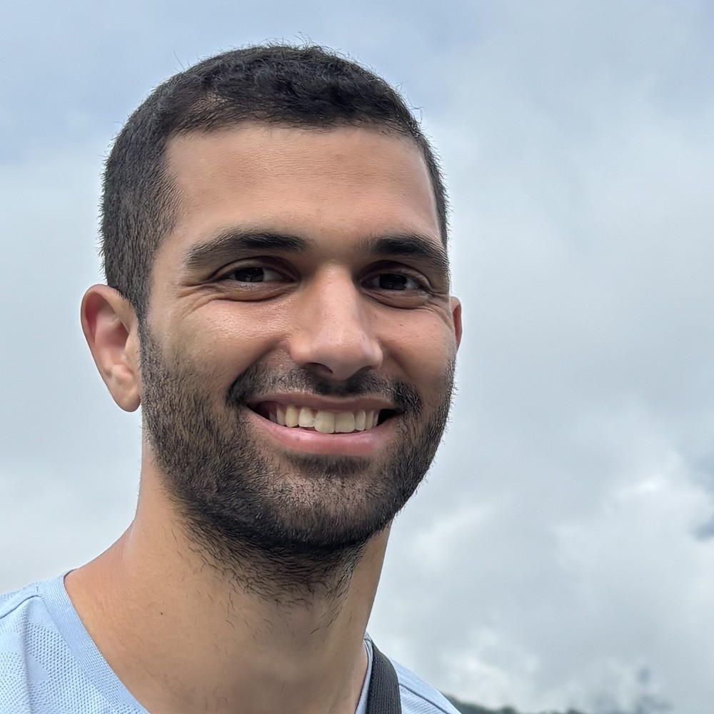 Portrait of Alon Katz